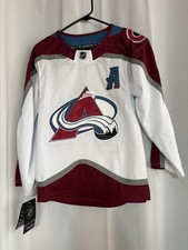 Colorado Avalanche Fanatics #29 MacKinnon Size Youth S/M