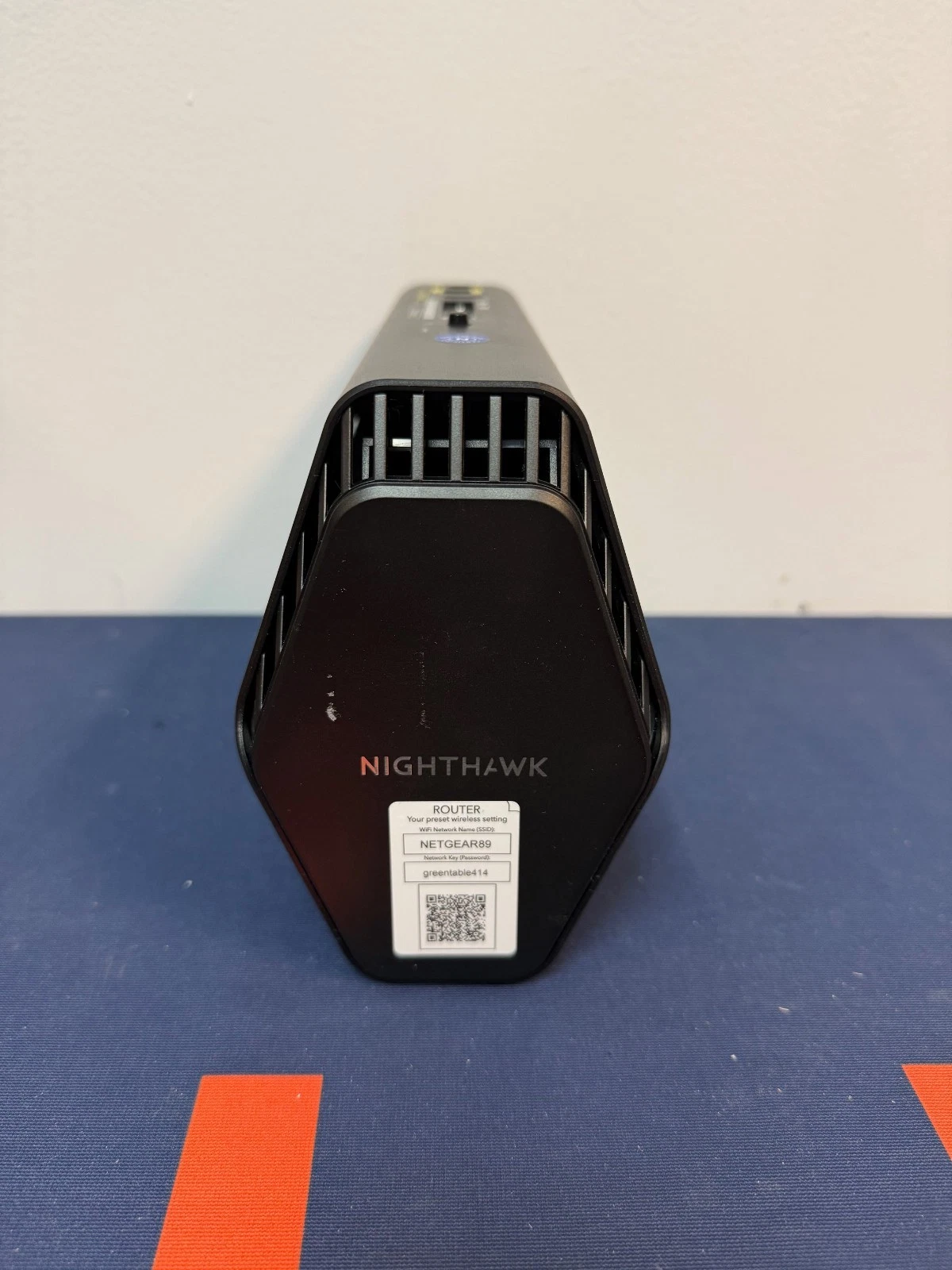 Netgear Nighthawk RS300 Router - Thumbnail 2