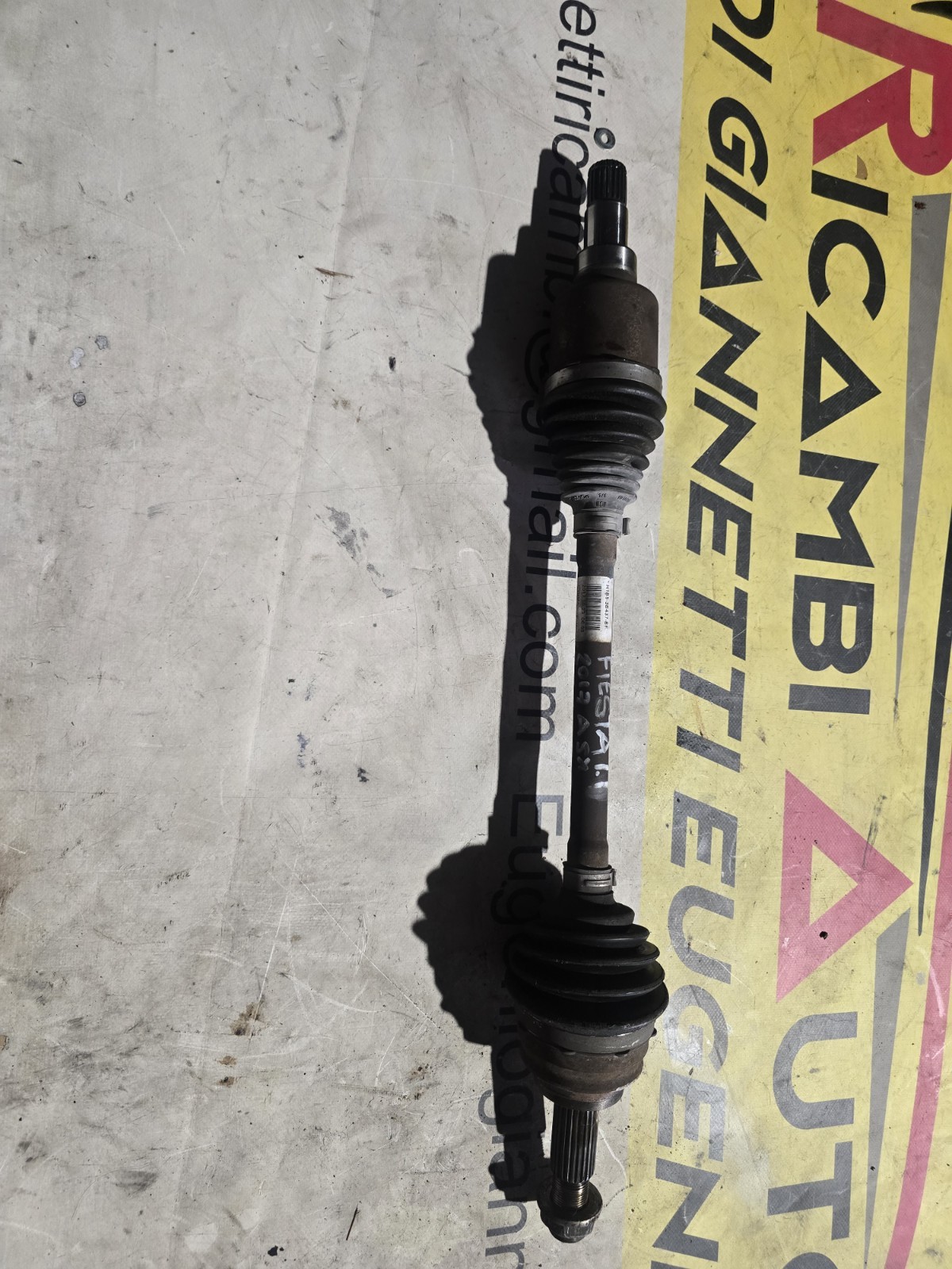 H1B53B437BF SEMIASSE SEMIALBERO ANTERIORE SINISTRO SX FORD FIESTA 2017 1.1 5MARC