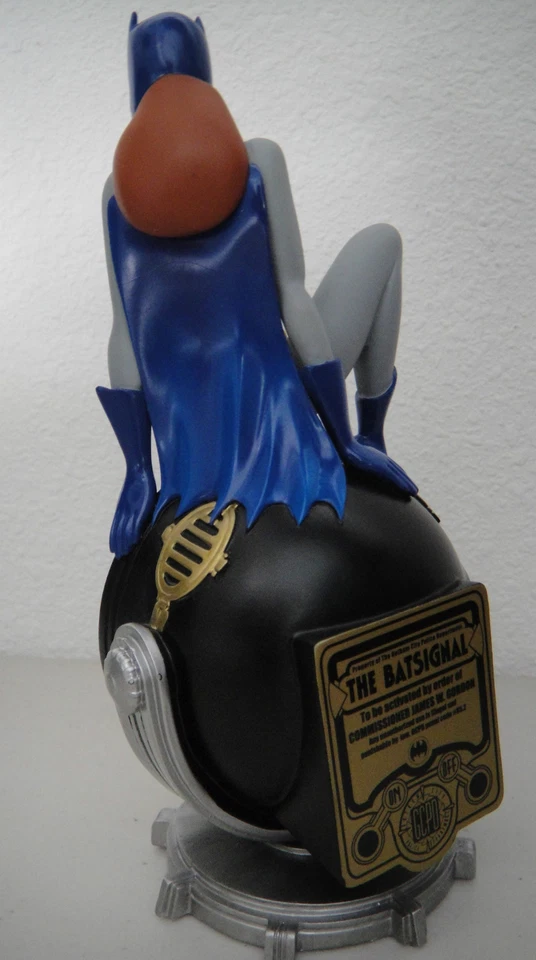 MAQUETA ESTATUA DE BATGIRL Bruce Tim DC ANIMADO Batman Busto Figura JUGUETE Figura Foto 3 de 4