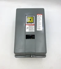 Square D 8903LXG40 Lighting Contractor 30A 4P 600V Type 1 Encl Coil 110/120V NOS
