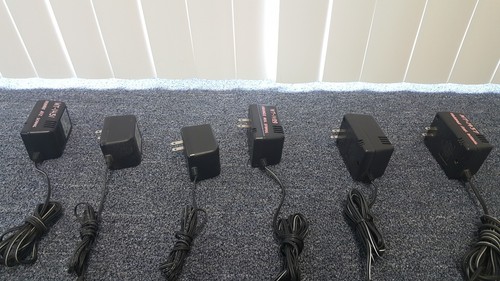 Lot of 6 Motorola HTN9013A Radio's Charger's - Picture 5 of 6