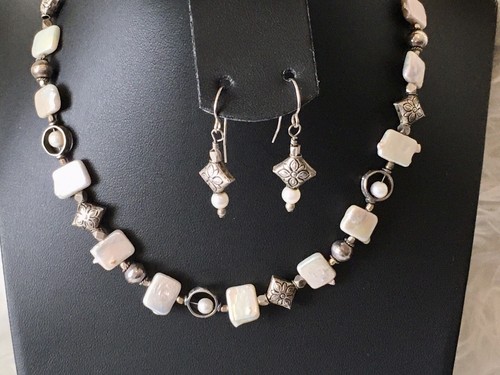 Vintage Sterling Silver Round & Square Baroque Pearl Necklace & Earring Set - Picture 2 of 19