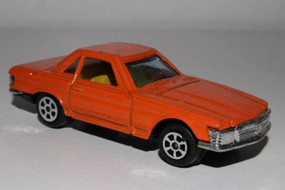 YATMING DIECAST HONG KONG MERCEDES BENZ 350SL, ORANGE, 1:64, ORIGINAL - Image 2 of 4