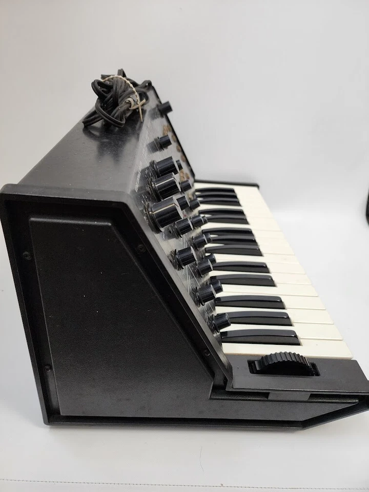 Korg MS-10 MS10 Vintage Analog Synthesizer - Bild 3 von 4