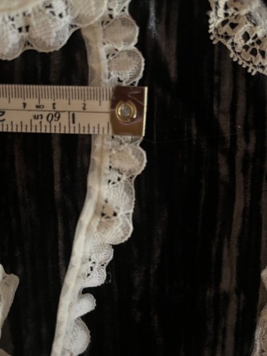 Vintage Ruffled Lace Variations Beige & Cream 5/8" by the yard -you choose! - Picture 11 of 11
