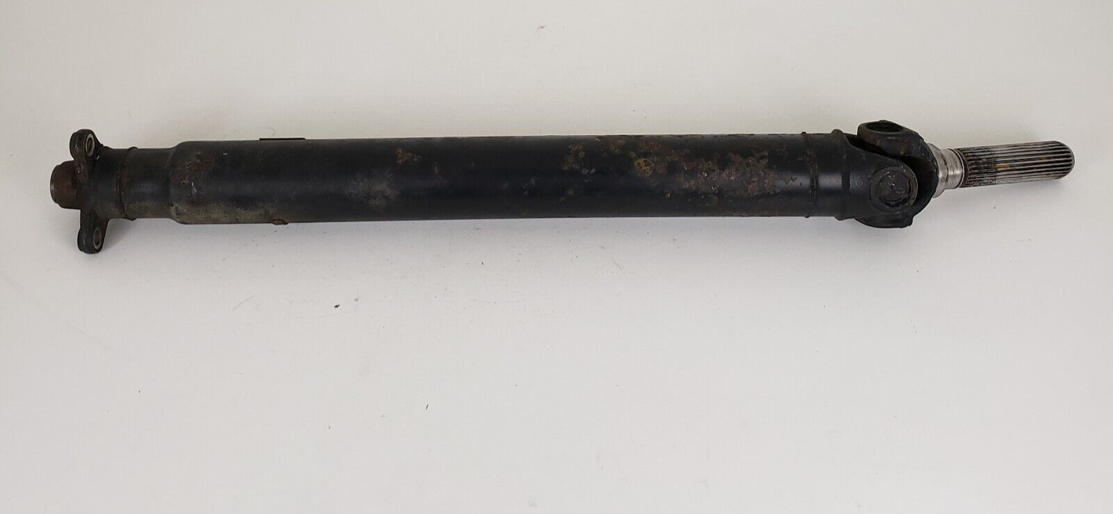 BMW e30 Manual Transmission Driveshaft Drive Propeller Shaft Line Front