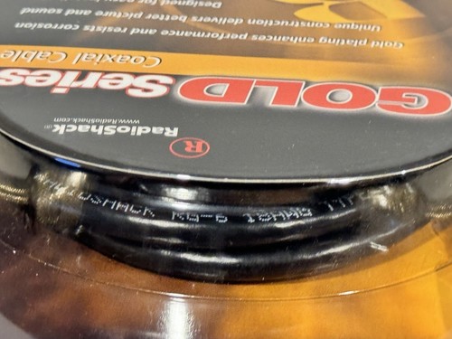 BRAND NEW RadioShack 15-1542 Gold Series Coaxiel Cable 6-Feet {1.8m} - Picture 8 of 16