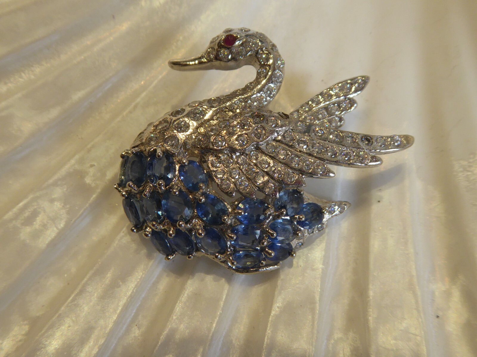 FINE SOLID SILVER REAL SAPPHIRE & RUBY SET SWAN B… - image 2