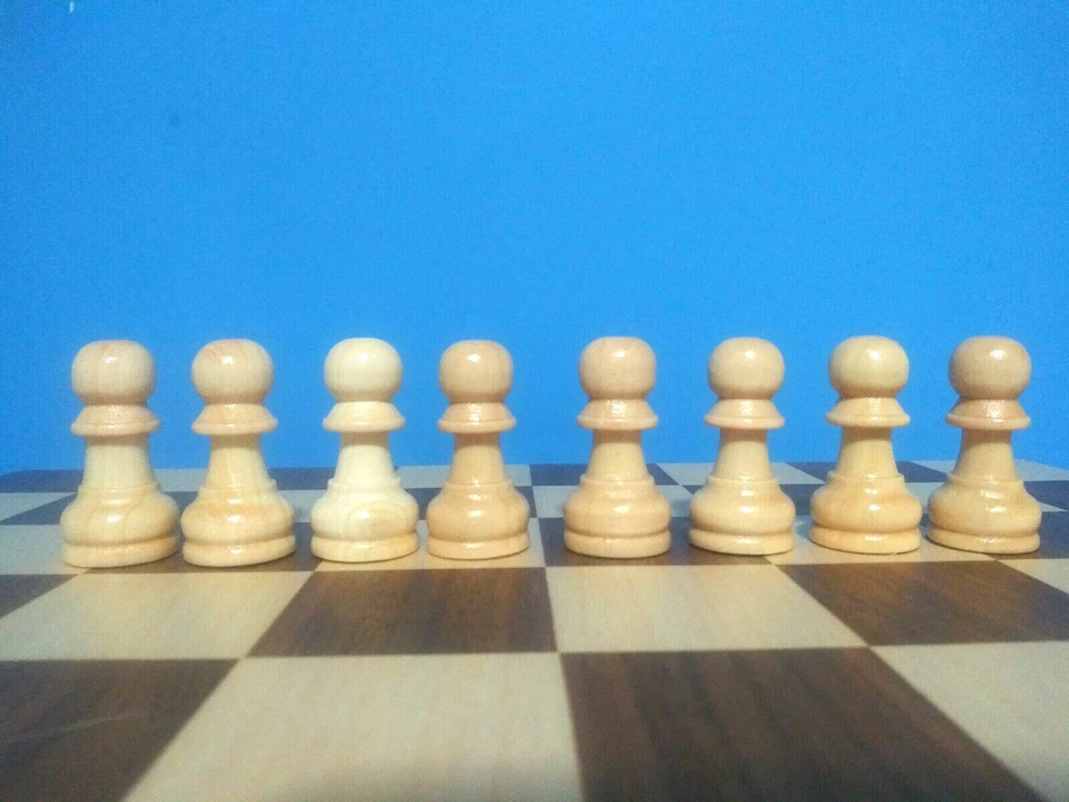 DUAL LEVEL CHESS SET Beige Brown Wood with storage board box - Image 3 of 4