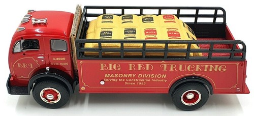 First Gear 1/34 Scale 19-2137 1956 White 3000 Stake Body BRT Trucking - Picture 3 of 6