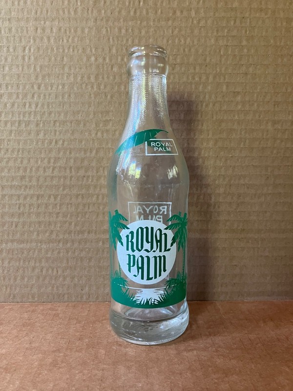 Vintage 1961 Royal Palm / Coca-Cola 6 oz ACL Empty Soda Bottle, 7.75" Height