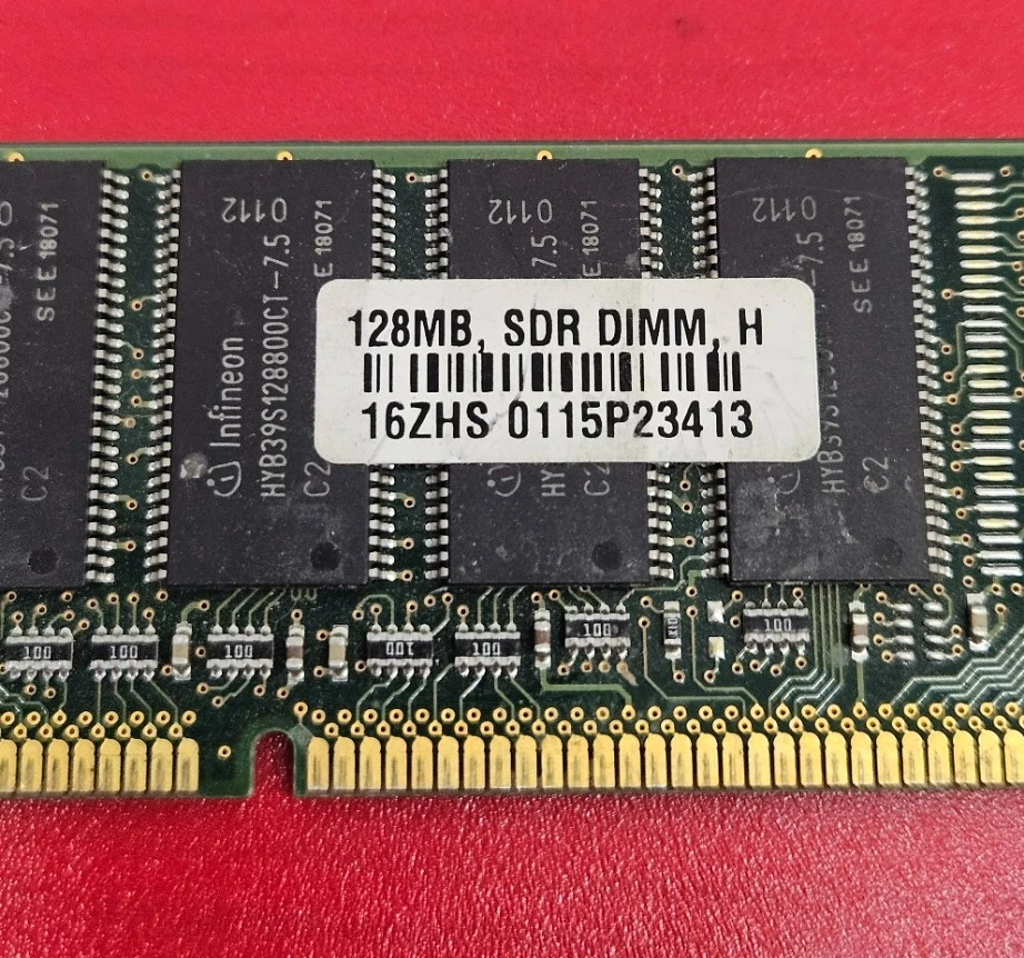 Vintage Infineon 16YHS 128MB SDRAM 0115P23413 - Image 2 of 3