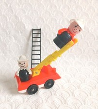 Vintage Fisher Price Little People Village Firetruck And 2 Firemen Extra Ladder