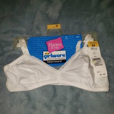 Vintage 2003 Hanes Her Way Size 34 Girlware Heartware White Training Bra White