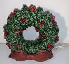 Vintage Ceramic Mold Light Up Wreath w/Red Bow Base HandPainted Christmas READ