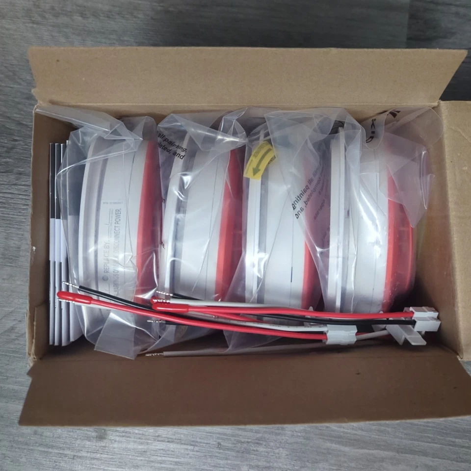 Kidde 烟雾报警器型号 20SAR 硬有线探测器,电池,4 包 全新 — 第 3/3 张图片