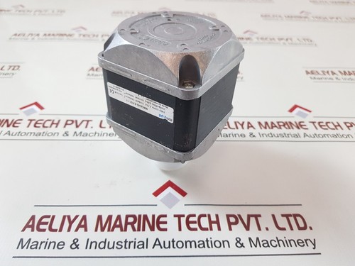 Ebm Papst M4Q045-EF01-11 Fan Motor 230V 50/60Hz 110/24W 100/34W - Picture 3 of 9