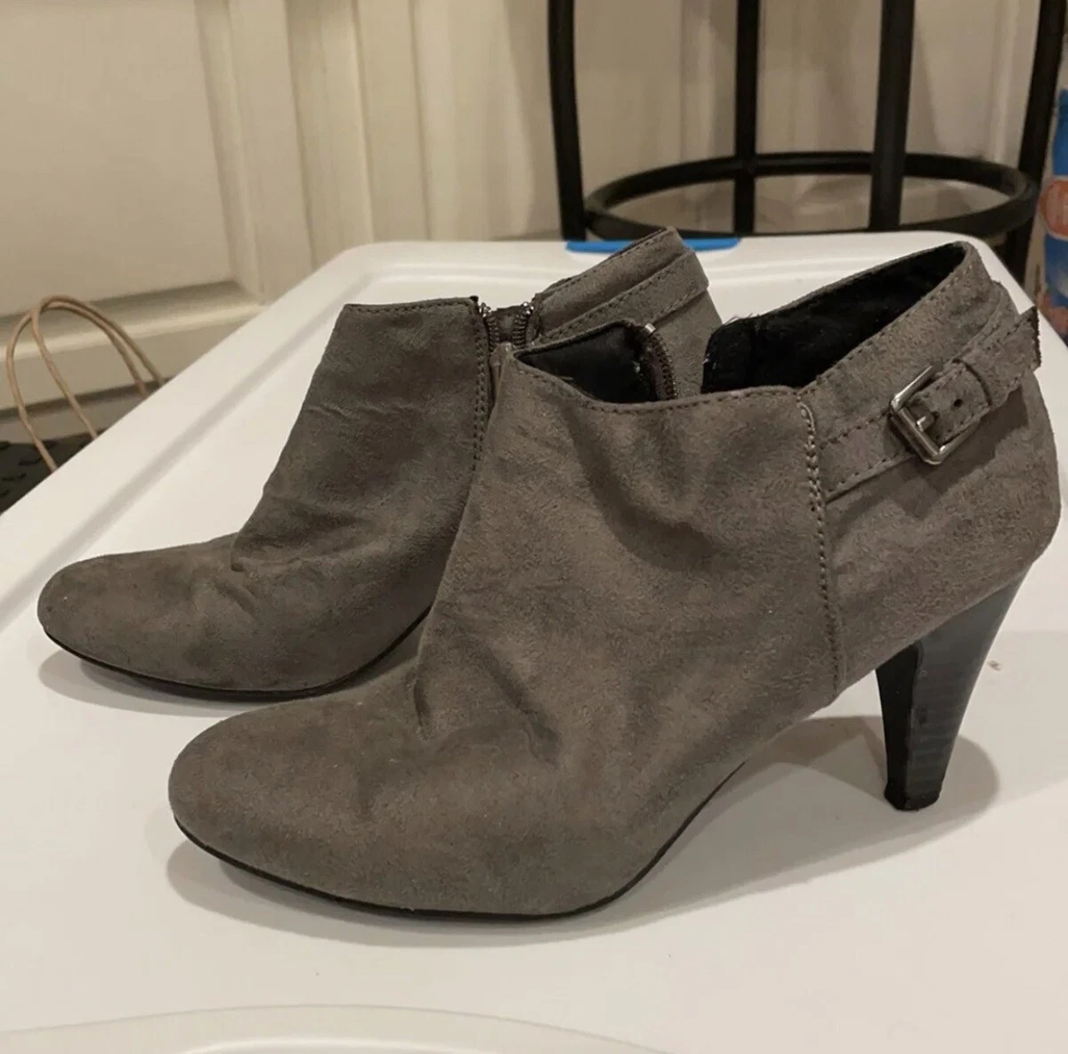 Comfort plus store shoe store