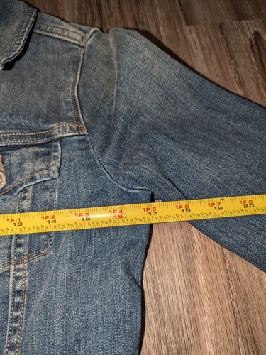 Levi's Denim Jacket Women's Size Medium Boyfriend Blue Jean Trucker Western Coat - Picture 6 of 17