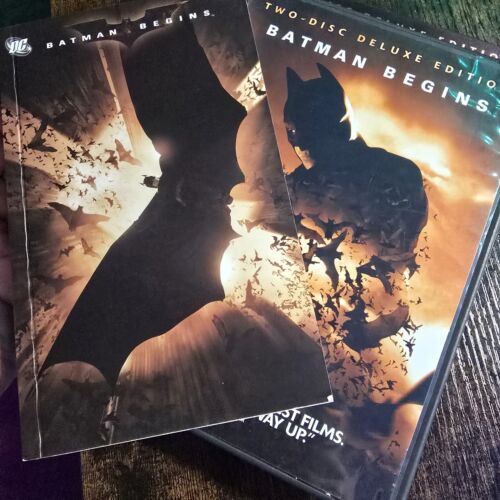 Batman Begins - 2 DVD Disc Deluxe Edition - Lenticular Slip Cover & Comic Book - Picture 3 of 4
