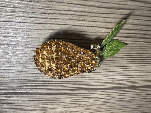 Rare Vintage Signed Hobe Pear Fruit Brooch Rhinestone Enamel Gold Pin HTF 复古胸针首饰 - Picture 8 of 13