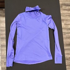 Under Armour UA Infrared Woman Funnel Pullover Purple XS LSleeve Top MSRP $65.00