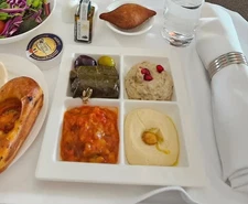 EMIRATES AIRLINES FIRST CLASS MEZZE PLATTER BY ROYAL DOULTON
