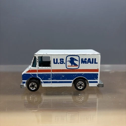 Vintage 1976 Hot Wheels "Letter Getter" Diecast White US Mail Truck Metal Base