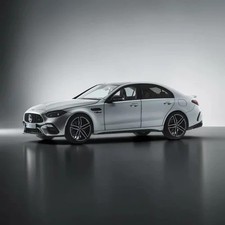 MERCEDES BENZ C-CLASS C63 S E-PERFORMANCE 2024 1/18 OPALITH WHITE NZG 111200040