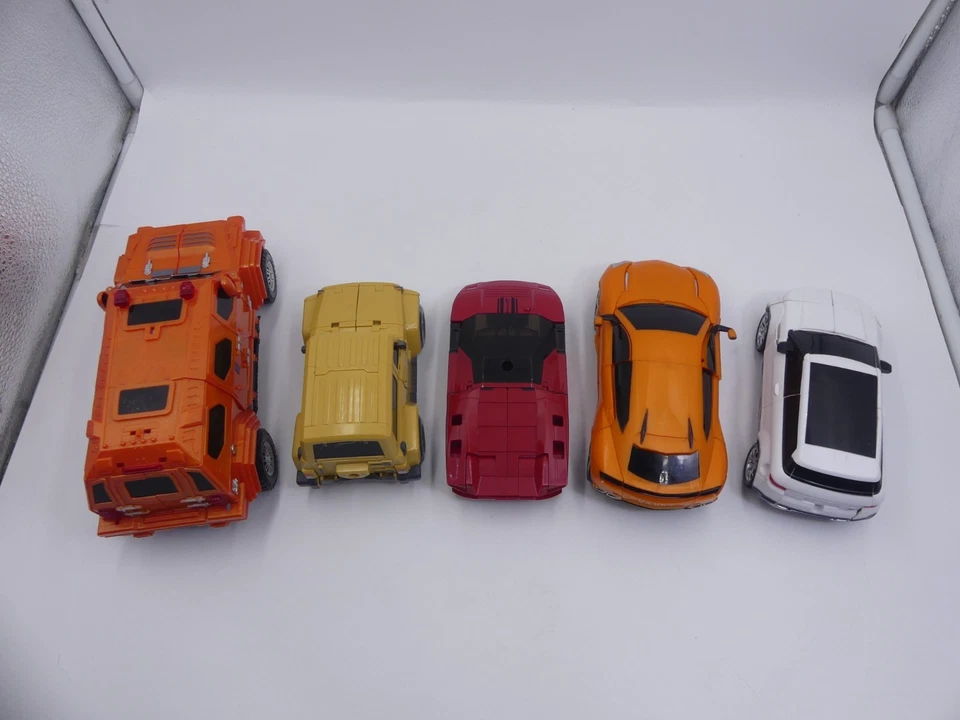 Wei Jiang Throttlebots Combiner Accessories Set – 9 Part robot Figure oversized - Image 4 of 4