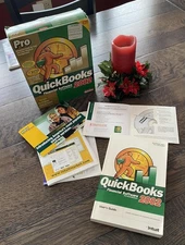 Intuit QuickBooks Pro 2002 Business Software Complete