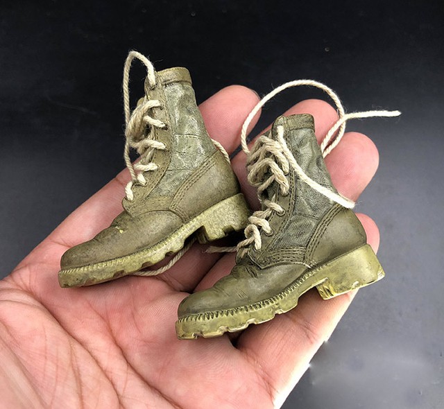 1 6th US Army PMC Sand Color Old Combat Hollow Boots For 12 Male Body 