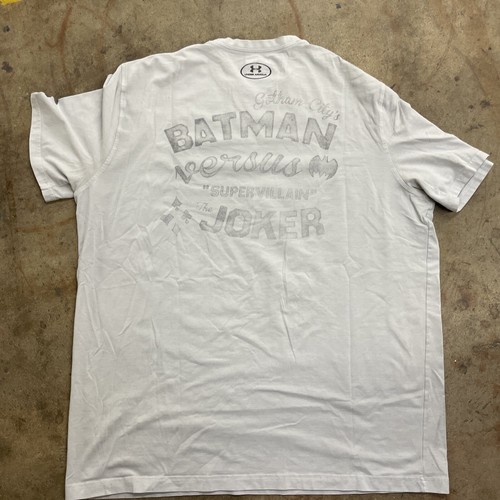 Under Armour The Batman Joker Shirt Loose Size XL DC Comics distressed - Picture 6 of 7