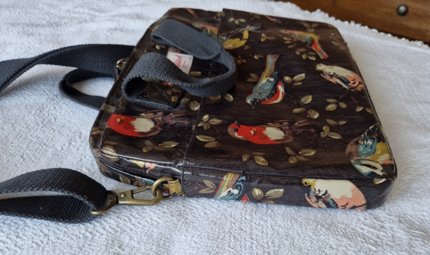 Black With Bird Design 15.5 inch Laptop Bag Shoulder Bag By Cath