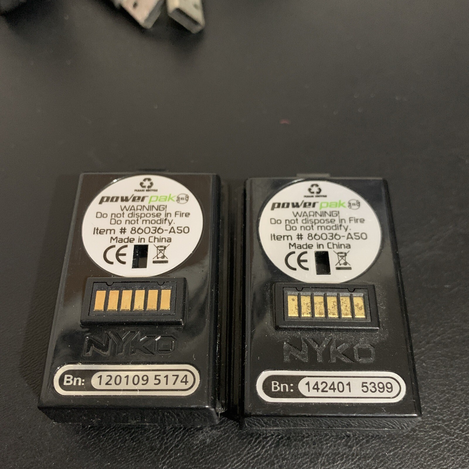 2 Nyko Play And Charge Cable & Battery Pack Lot Black For Xbox 360