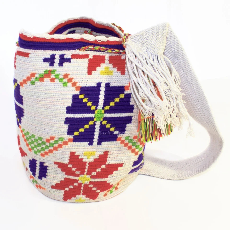 Shoulder Bag Authentic Colombian Wayuu White with Colorful Hand-Made Patterns - Image 3 of 4