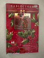 Bed Bath & Beyond "Mistletoe Red" Oblong Holly Berry Tablecloth -  60"x120"
