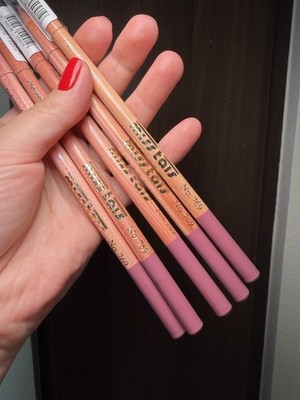 Miss Tais Original New Lip Pencil # 769 Pink