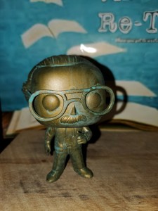 stan lee bronze pop