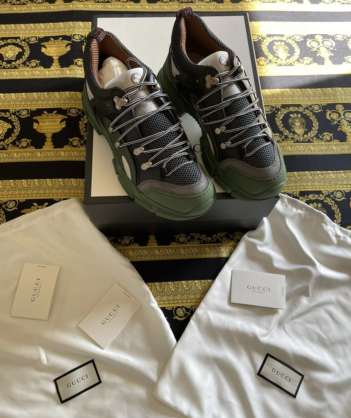 CHAUSSURES CHAUSSURES NEUVES EN BOITE 100 % AUTHENTIQUES GUCCI FLASHTREK GG CHAUSSURES G 8 US 8,5