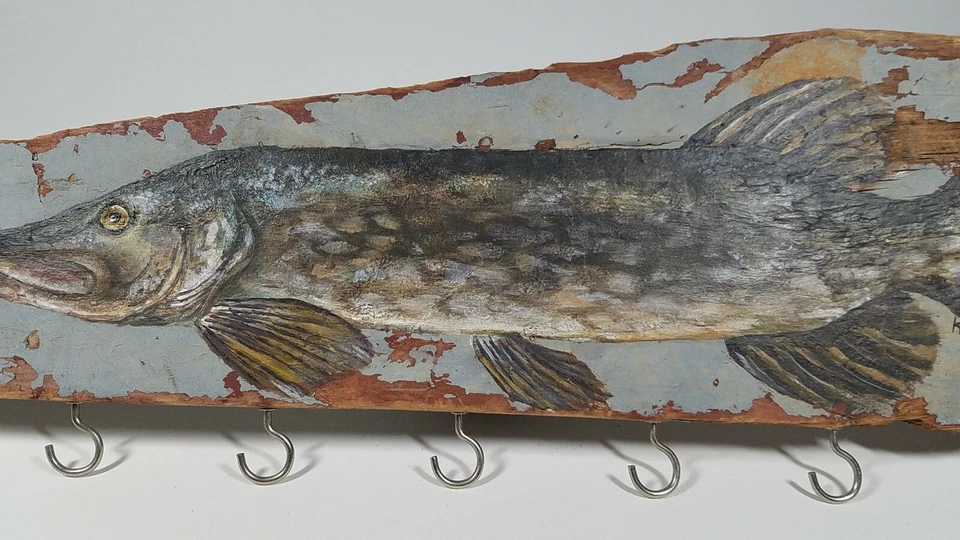 ARTE POPULAR RÚSTICO PINTADO PECES LLAVE Y JOYERÍA COLGANTE ESTANTE 23" único en su clase Foto 3 de 4