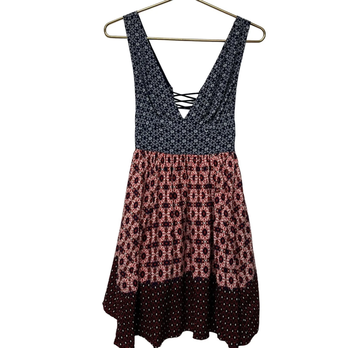 La vie en roses navy blue and red floral hotsell print dress