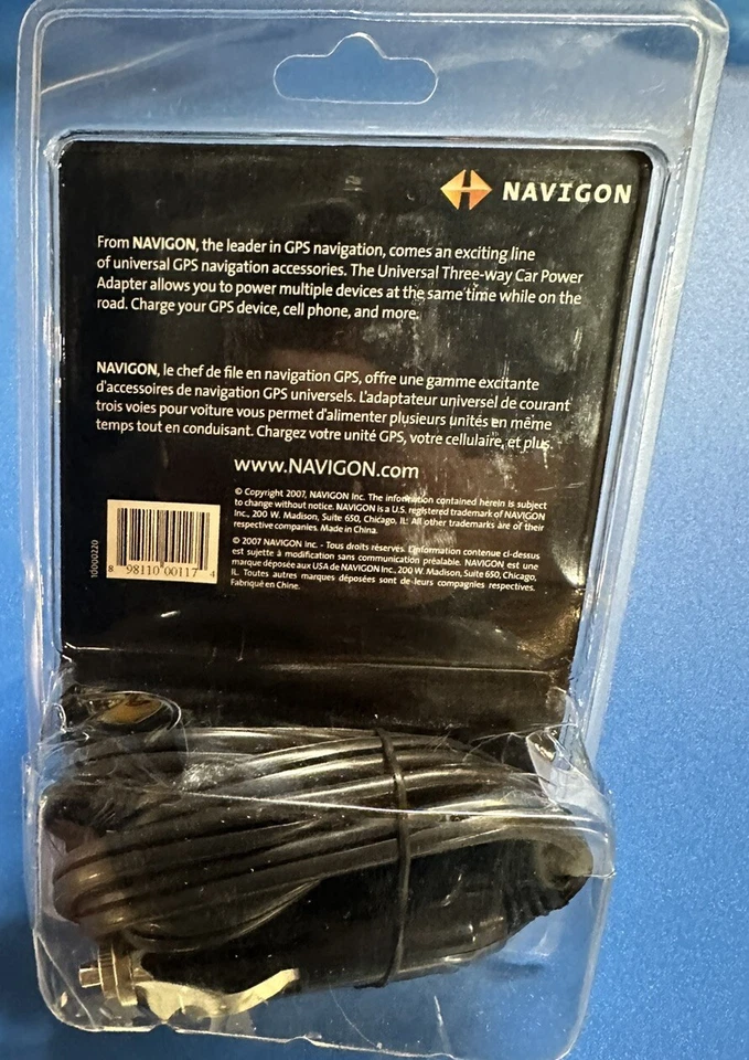 Accesorio GPS universal Navigon adaptador de corriente de tres vías para coche Foto 3 de 3