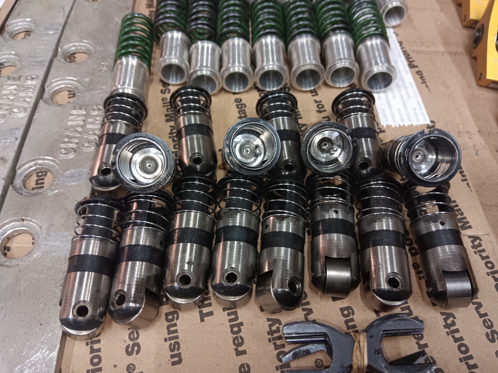 Vintage Crane Solid Roller Cam Gold Roller Rockers Lifters Chevy SBC