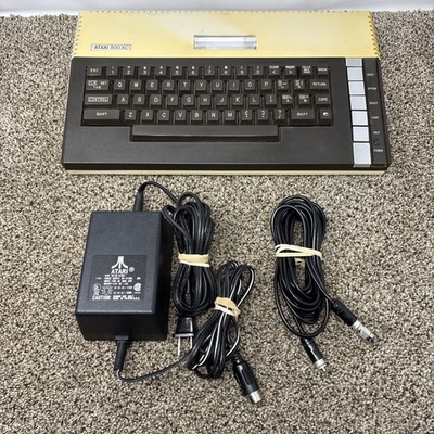Vintage ATARI 800 XL 8-Bit Computer w/ Power Supply Tested & Works