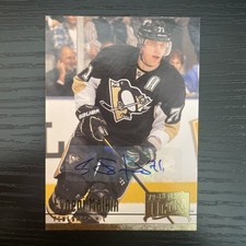 Evgeni Malkin 2012-13 Fleer Retro Auto - 1994-95 Fleer Ultra Design Autograph 
