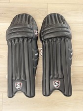 SG TEST BLACK 2025 Cricket Batting Pads   Youth RH   Slightly Used