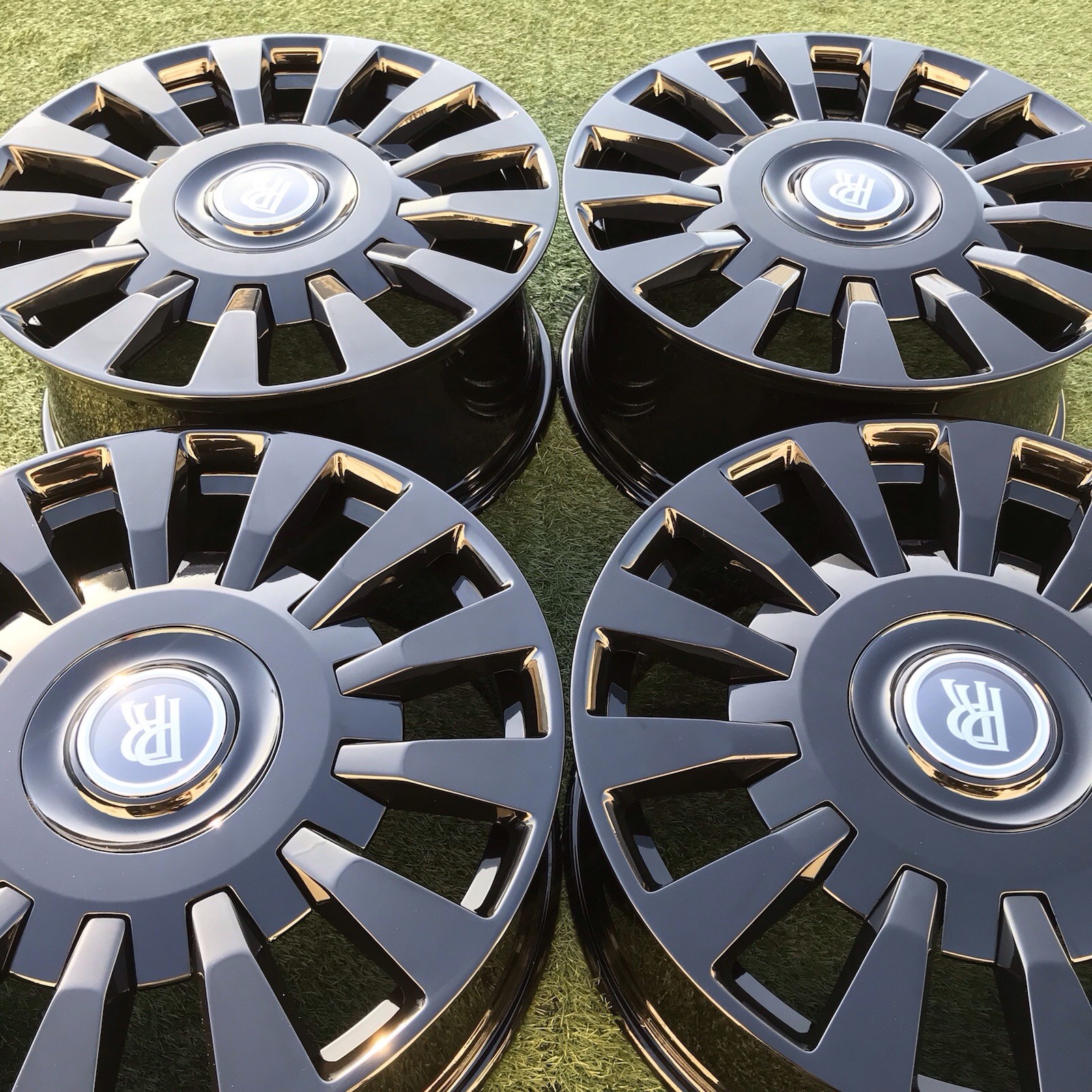 22 ROLLS ROYCE PHANTOM GLOSS BLACK RIMS STOCK OEM 6883747 6883748 WHEELS