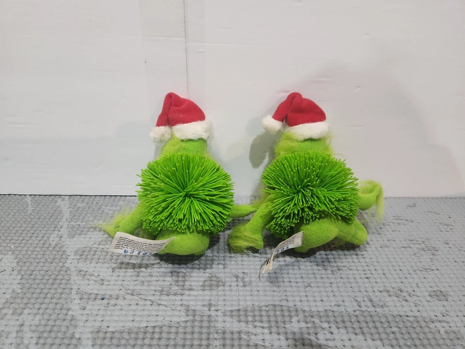 Dr Seuss How The Grinch Stole Christmas Oddzon Koosh Ball Hasbro 2000, 5" de alto Foto 3 de 4